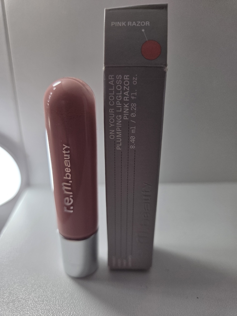 Pink Razor Plumping Lipgloss - Pink Razor